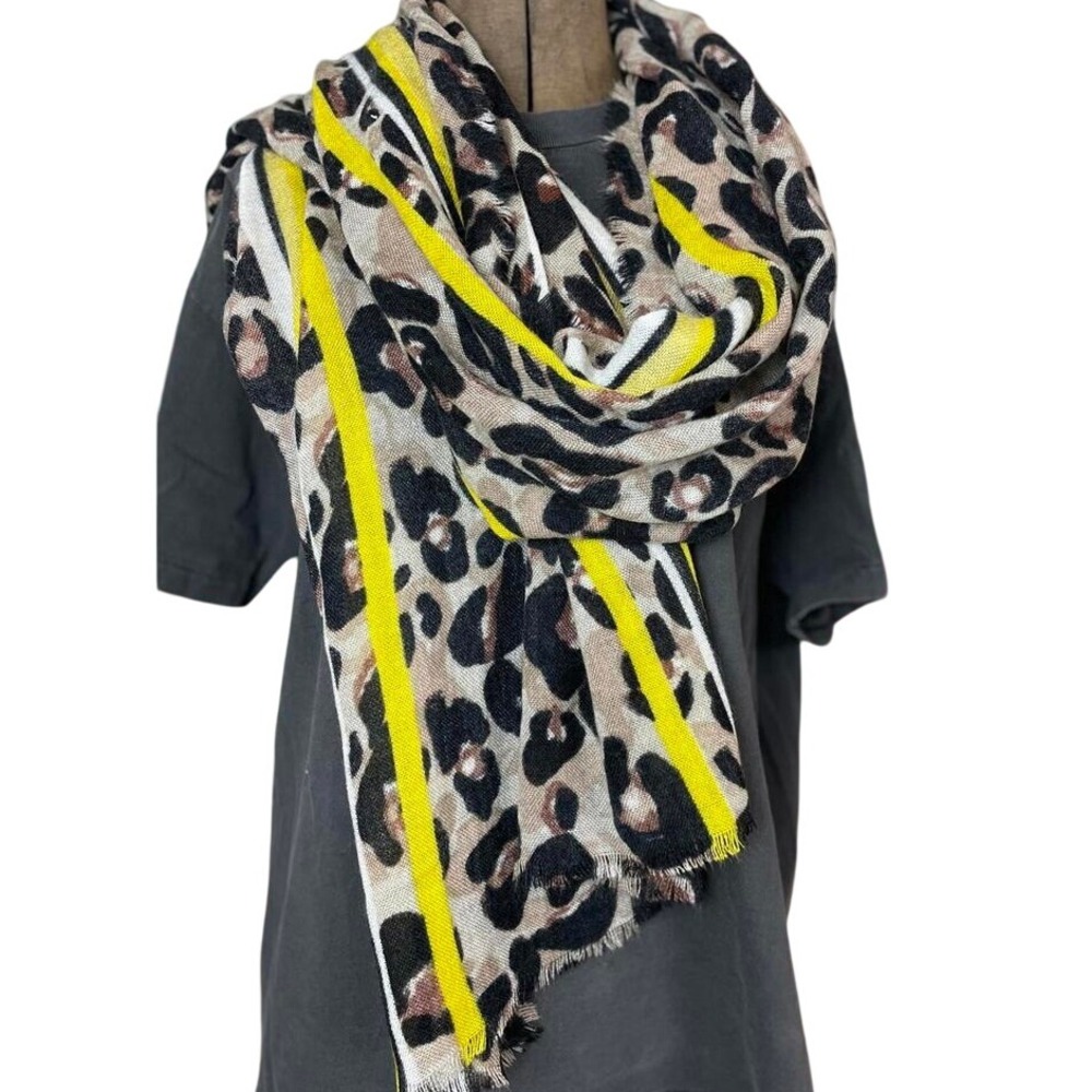 Leopard Animal Print Knit Scarf 30x80 Yellow Stripe Raw Edge Lightweight Mobwife